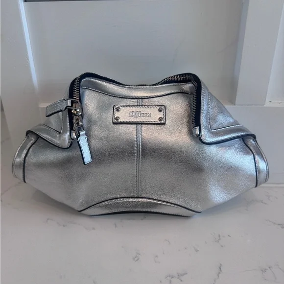Alexander McQueen De Manta Small Silver Leather Clutch - Picture 1 of 5